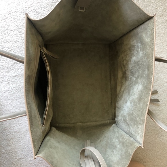 Celine phantom bag 99% new. - Picture 3 of 7